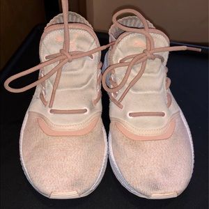 Puma Ignite sneakers